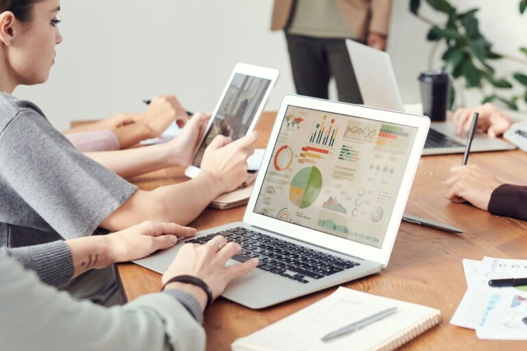 Ceny WooCommerce inne w panelu i sklepie